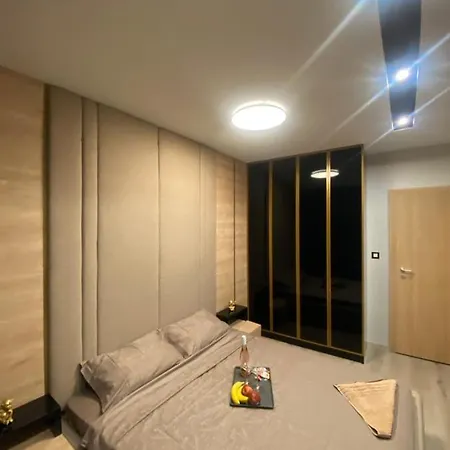 Diamond Luxury Sofia